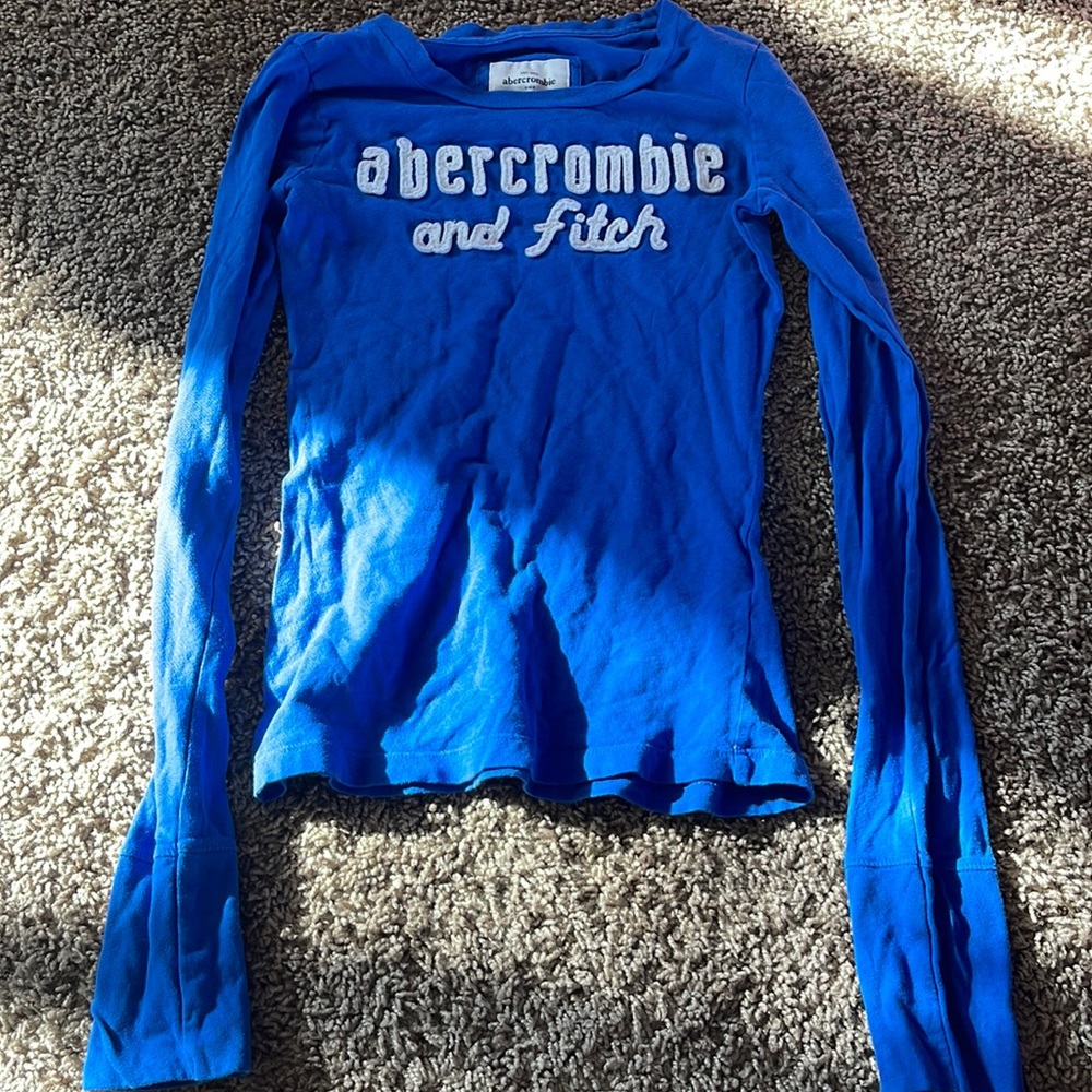 Abercrombie Kids Long Sleeve Tee size Small